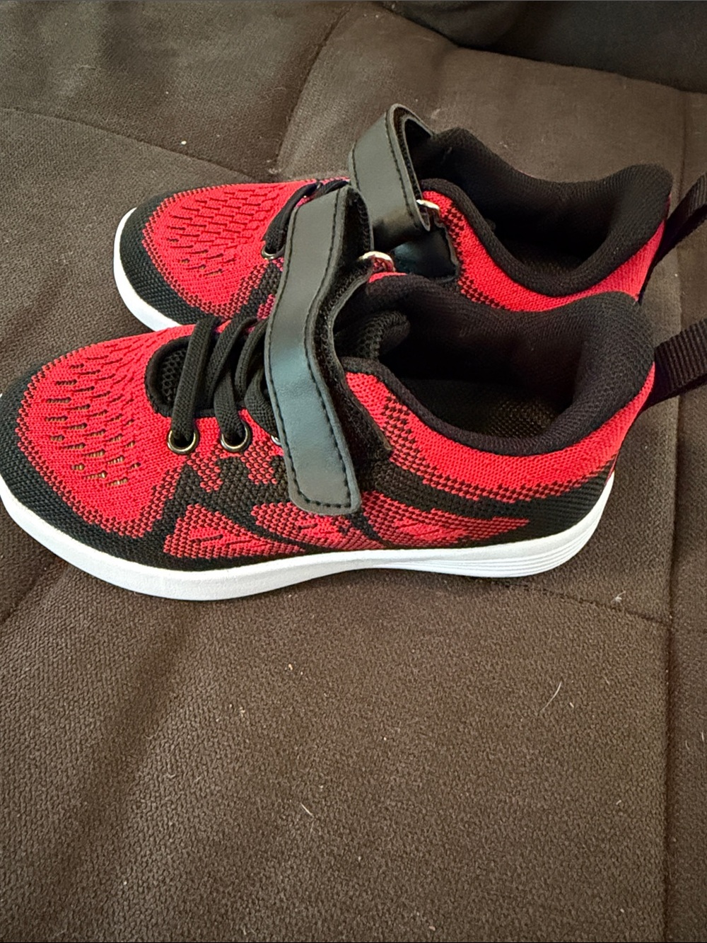 NWOT Kids Lightweight Red & Black Athletic Sneakers